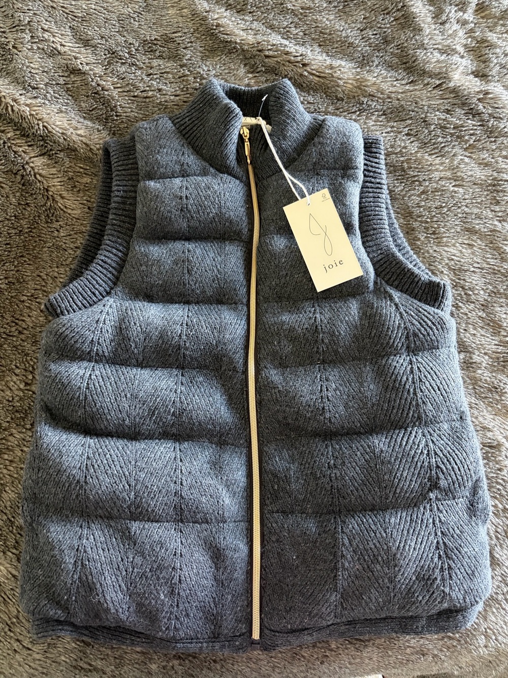Joie Quilted Knit Sweater Puffer Vest - Gray sz S/M - NWT
